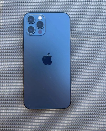 Iphone pro - iphone,